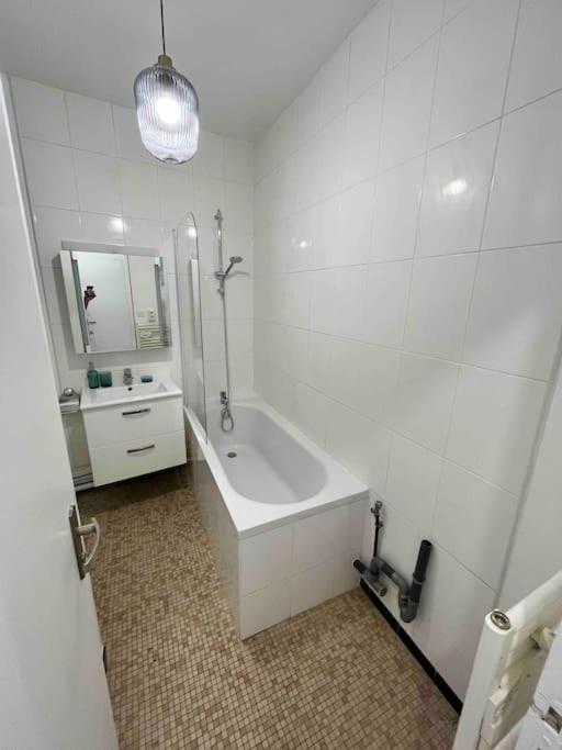 Bel Appartement Dans L'Hyper Centre De Нант Экстерьер фото